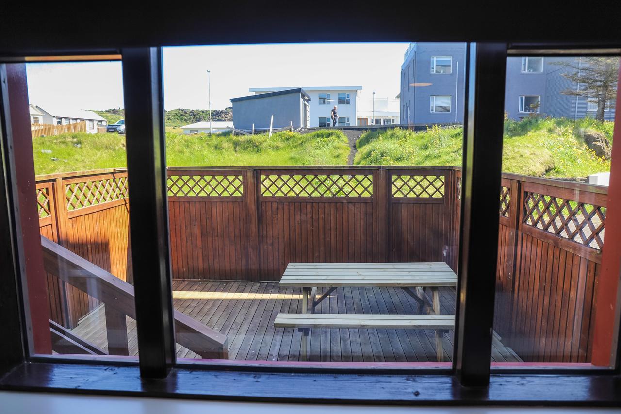Lava Guesthouse Vestmannaeyjar Exterior photo